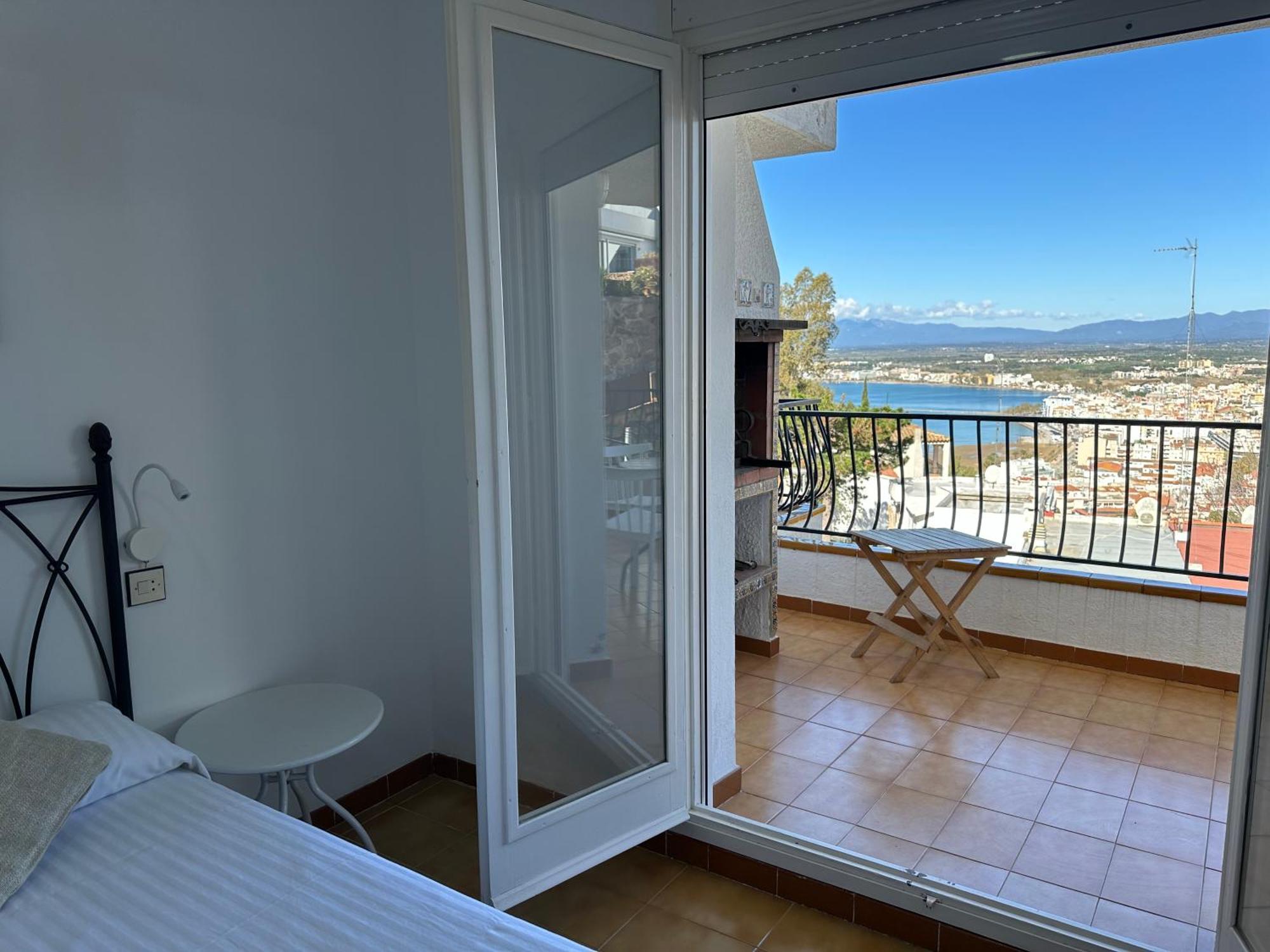 Agi Horitzo Mar Apartment โรเซส ภายนอก รูปภาพ